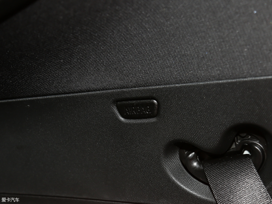 2018RX2(M) sDrive 25i AMԽҰb V