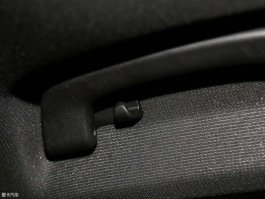 2018RX2(M) sDrive 25i AMԽҰb V