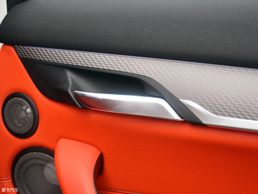 2018RX2(M) sDrive 25i AMԽҰb V