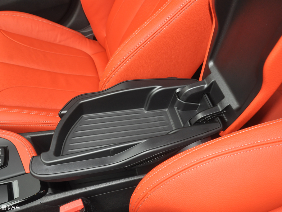 2018RX2(M(jn)) sDrive 25i AMԽҰb V