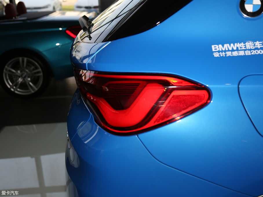 2018��RX2(�M��) sDrive 25i �I����MԽҰ���b ��V