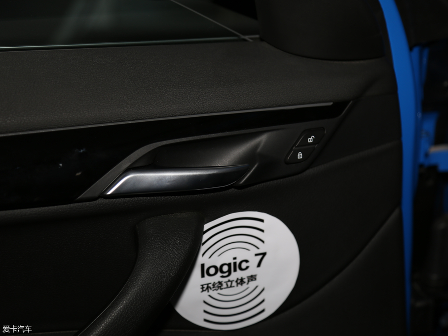 2018RX2(M) sDrive 25i IMԽҰb V