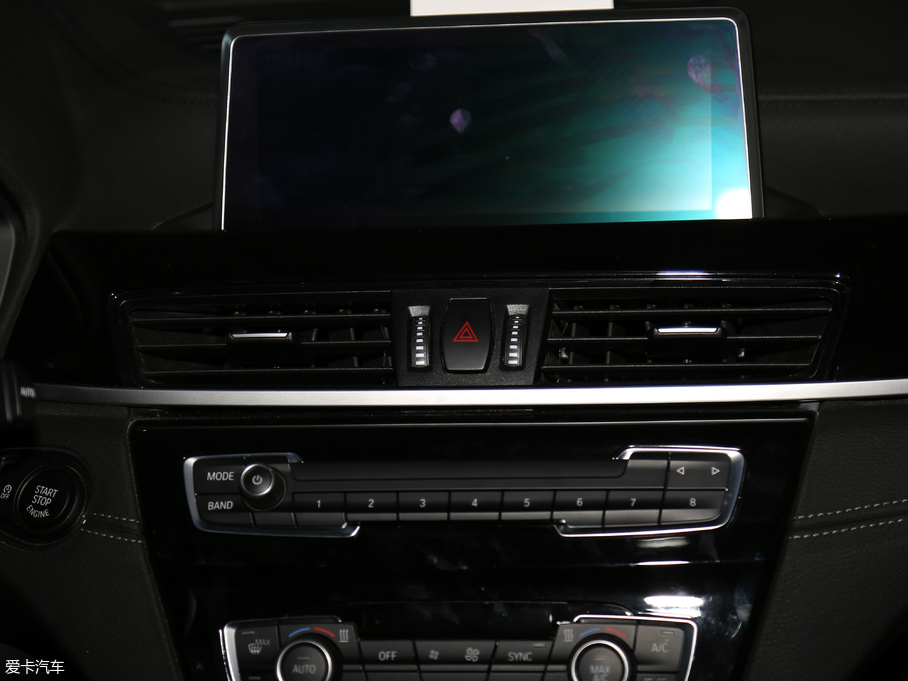 2018RX2(M(jn)) sDrive 25i I(lng)MԽҰb (gu)V