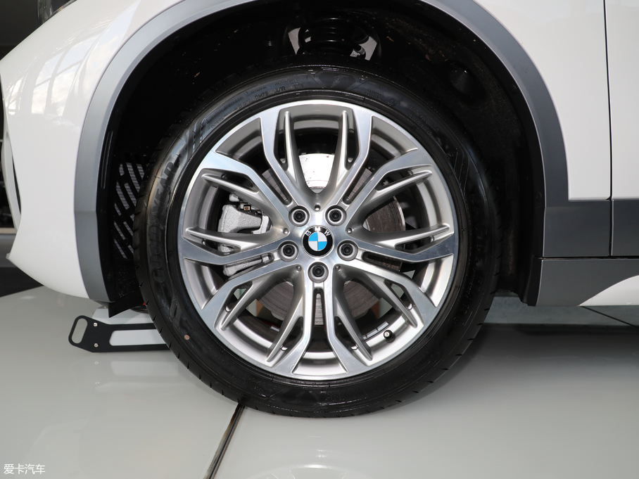 2018RX2(M) sDrive 25i IMԽҰb V