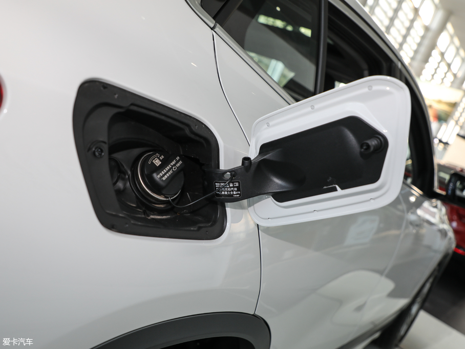 2018RX2(M) sDrive 25i IMԽҰb V