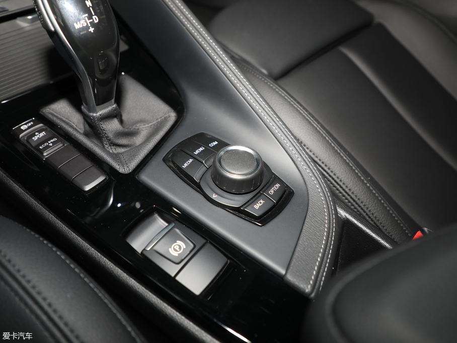 2018RX2(M) sDrive 25i IMԽҰb V