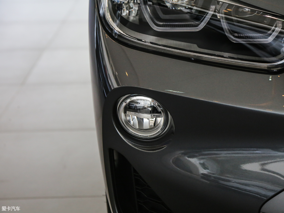 2018RX2(M) xDrive 25i MԽҰb V