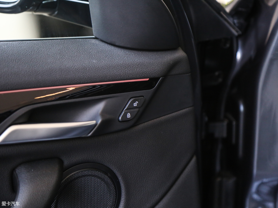 2018RX2(M(jn)) xDrive 25i MԽҰb V