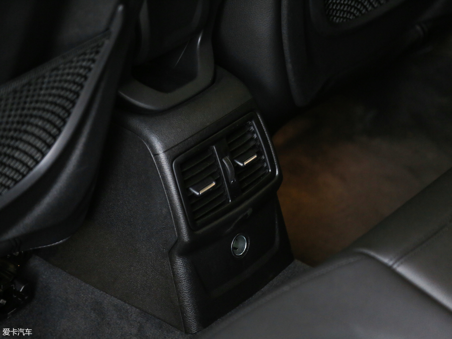 2018RX2(M(jn)) xDrive 25i MԽҰb V