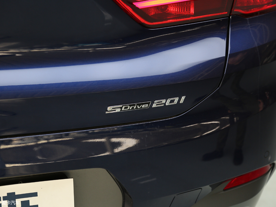 2018RX2(M(jn)) sDrive20i