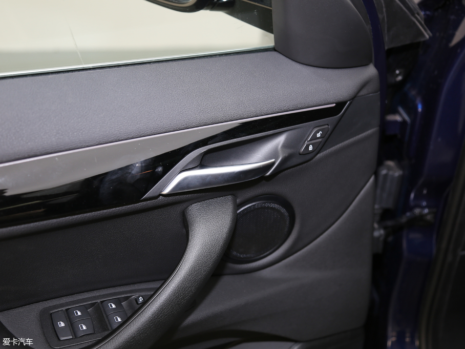 2018RX2(M) sDrive20i