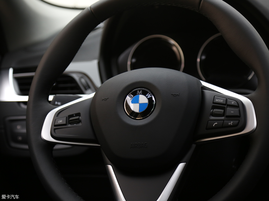 2018RX2(M) sDrive20i