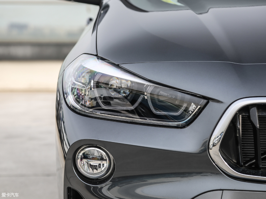 2018RX2(M(jn)) sDrive 20i MԽҰb V