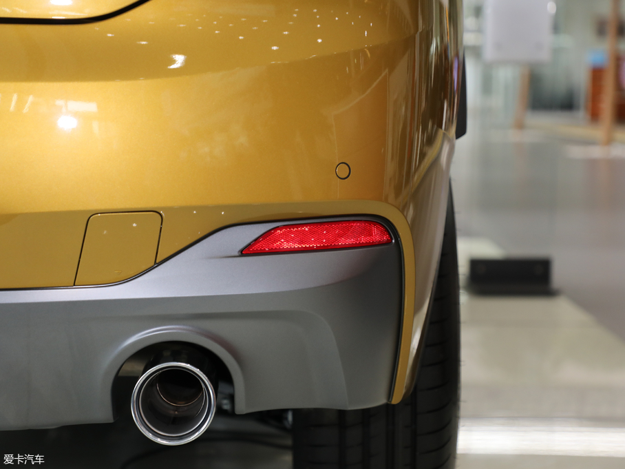 2018RX2(M) sDrive 25i I(lng)MԽҰb V