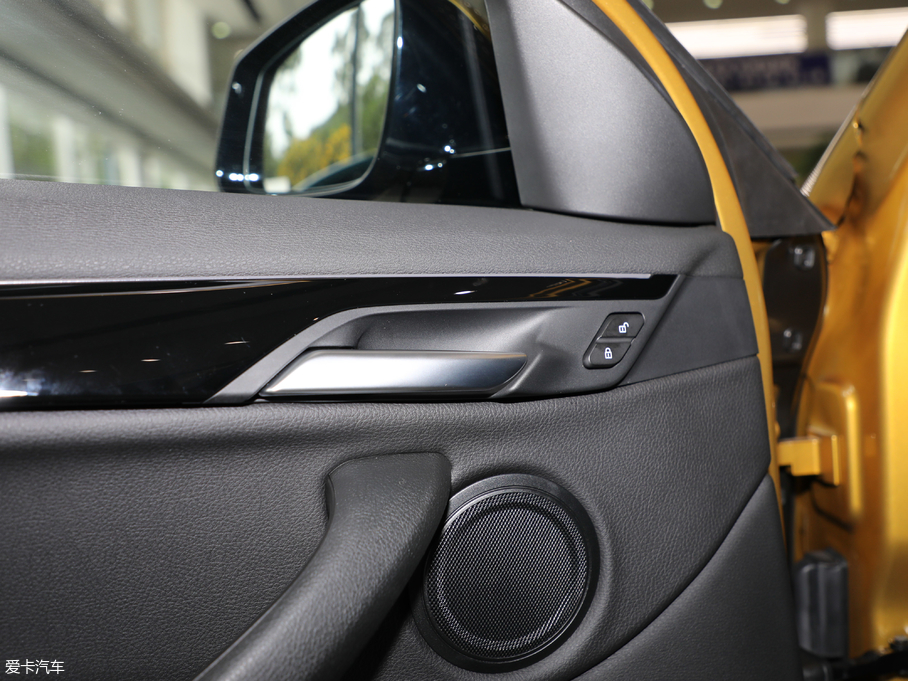 2018RX2(M) sDrive 25i IMԽҰb V