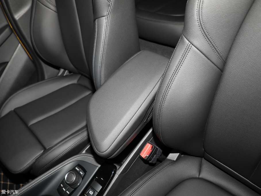 2018RX2(M) sDrive 25i IMԽҰb V