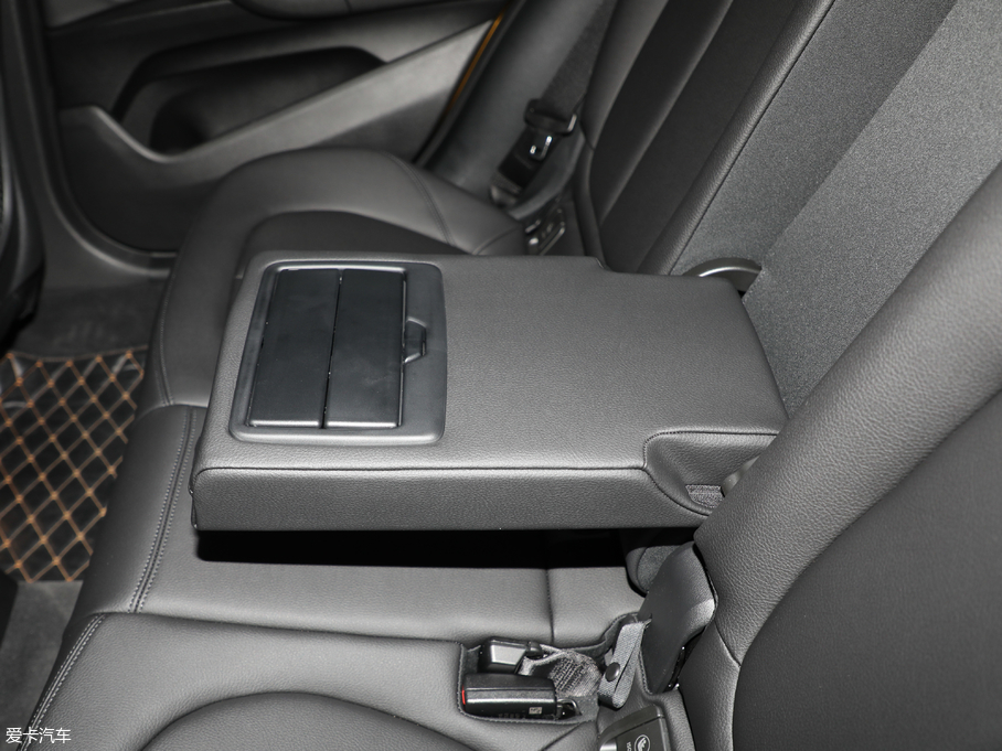 2018RX2(M) sDrive 25i IMԽҰb V