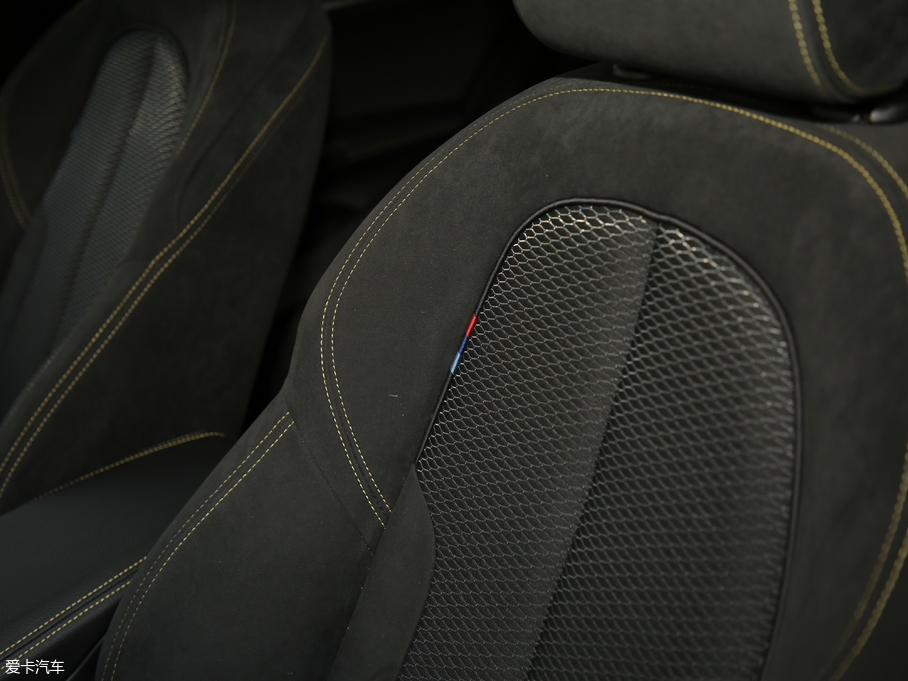 2018RX2(M) xDrive 25i MԽҰb V