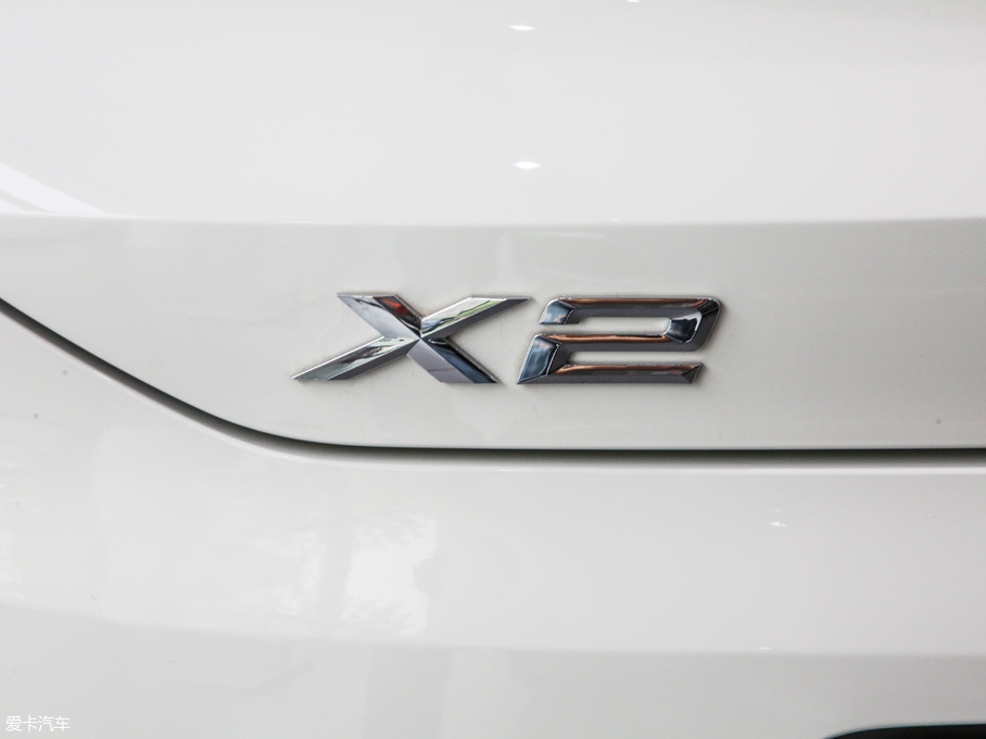 2018RX2(M) sDrive 20i MԽҰb V