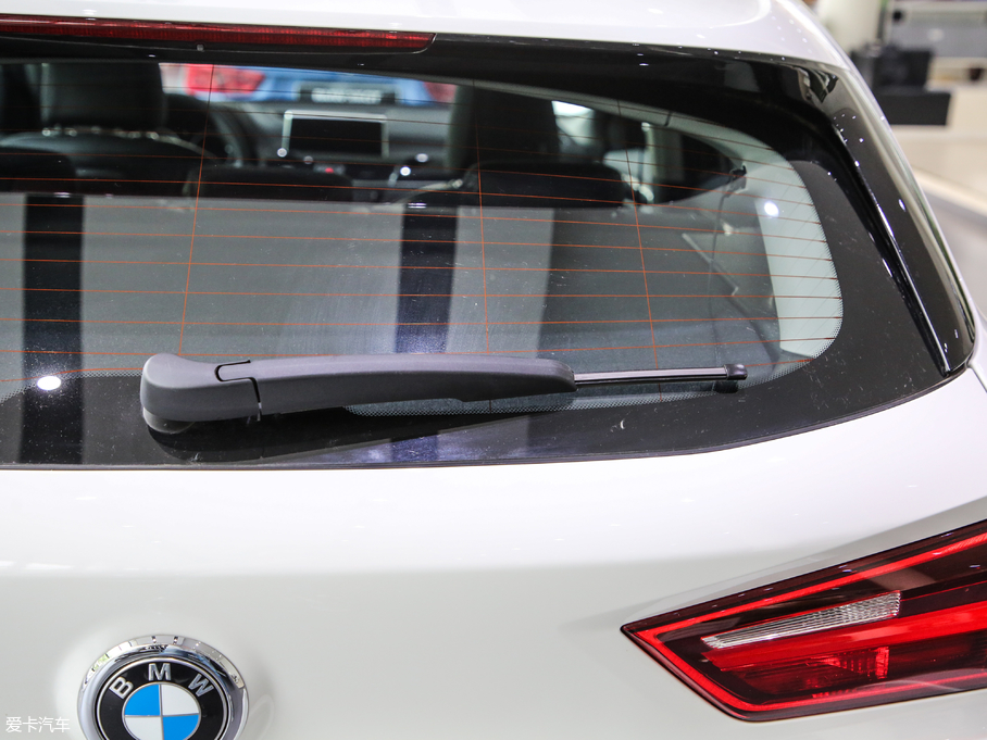 2018RX2(M(jn)) sDrive 20i MԽҰb V