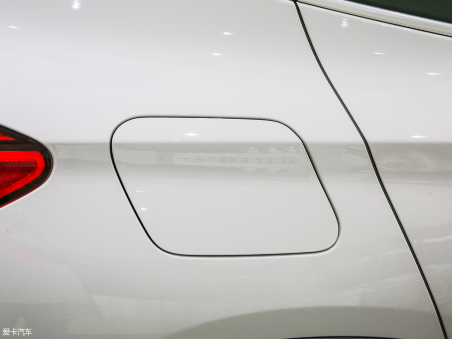 2018RX2(M) sDrive 20i MԽҰb V