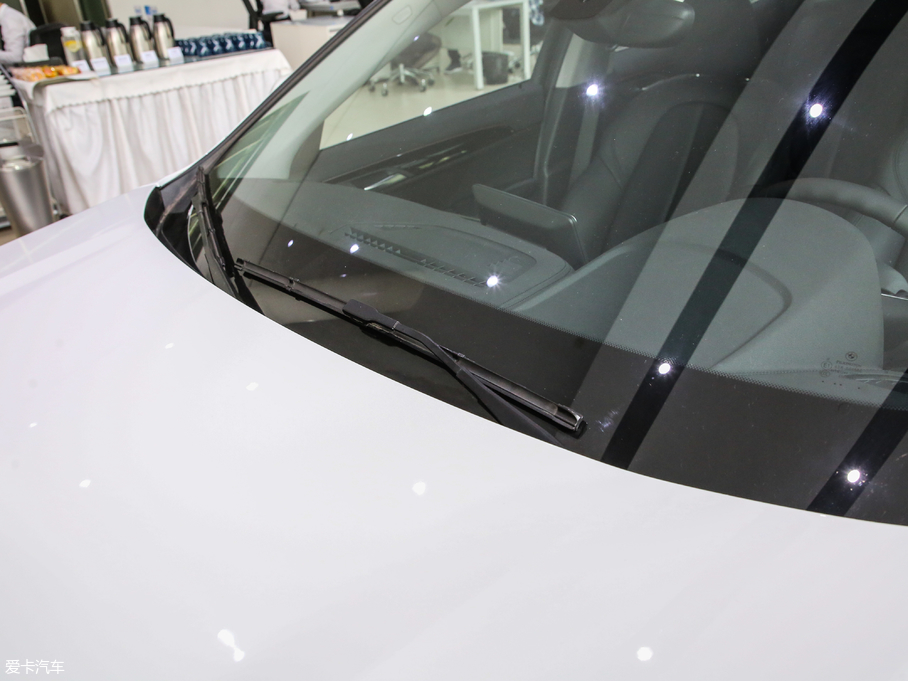 2018RX2(M) sDrive 20i MԽҰb V