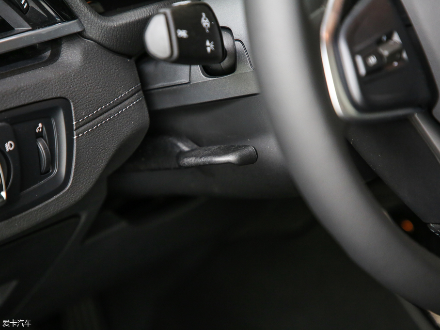 2018RX2(M) sDrive 20i MԽҰb V