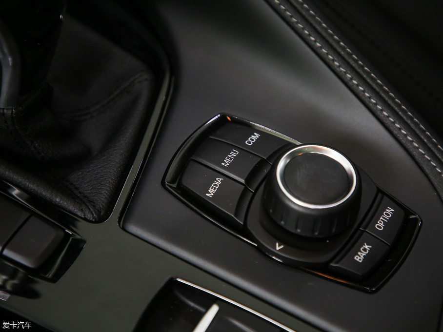 2018RX2(M) sDrive 20i MԽҰb V