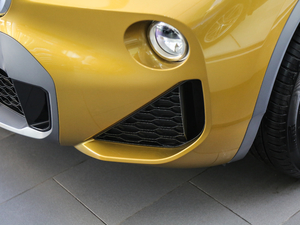 2018sDrive 25i MԽҰb (gu)V (x)(ji)^