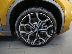 2018sDrive 25i MԽҰb V (x)(ji)^