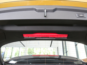 2018sDrive 25i MԽҰb V g