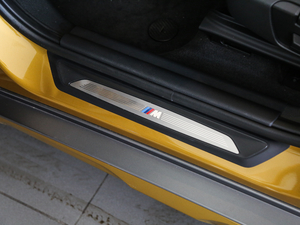 2018sDrive 25i MԽҰb V g