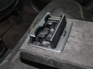 2018sDrive 25i MԽҰb V g