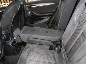 2018sDrive 25i MԽҰb V g