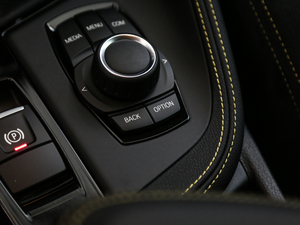 2018sDrive 25i MԽҰb V п؅^(q)