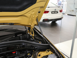 2018sDrive 25i MԽҰb V 