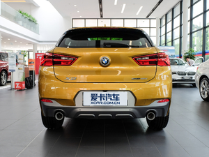2018款sDrive 25i 豪华型M越野套装 国V 正后	