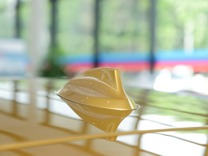 2018sDrive 25i AMԽҰb V (ji)^