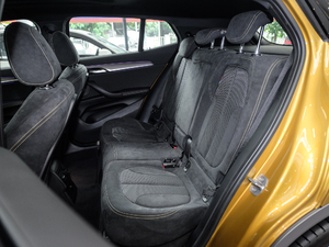 2018sDrive 25i AMԽҰb V 