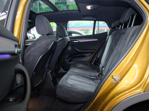 2018sDrive 25i AMԽҰb V ſg