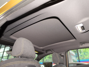 2018sDrive 25i AMԽҰb V g