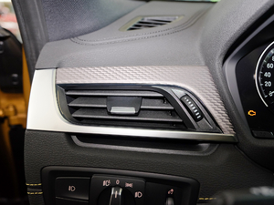 2018sDrive 25i AMԽҰb V п؅^