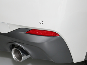 2018sDrive 25i AMԽҰb V ^