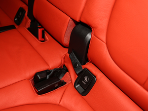 2018sDrive 25i AMԽҰb V g