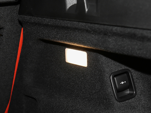 2018sDrive 25i AMԽҰb V g