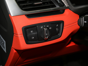 2018sDrive 25i AMԽҰb V п؅^