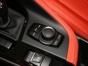 2018sDrive 25i AMԽҰb V п؅^