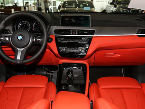 2018sDrive 25i AMԽҰb V п؅^