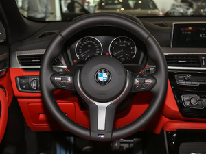 2018sDrive 25i AMԽҰb (gu)V п؅^(q)