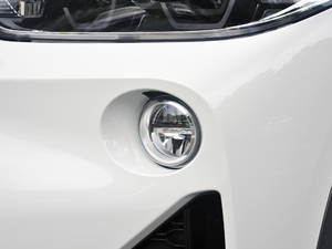 2018sDrive 25i AMԽҰb V (x)(ji)^